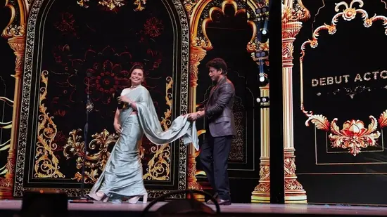 Shahrukh Khan and Rani Mukher Ji in IIFA 2024